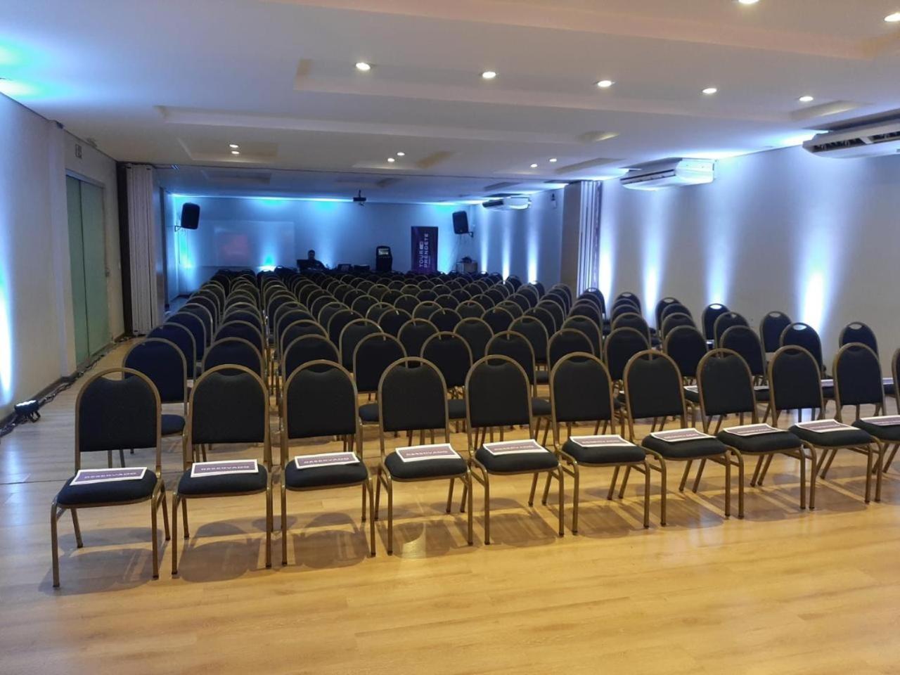 Maximus Business Hotel Ji-Parana Bagian luar foto